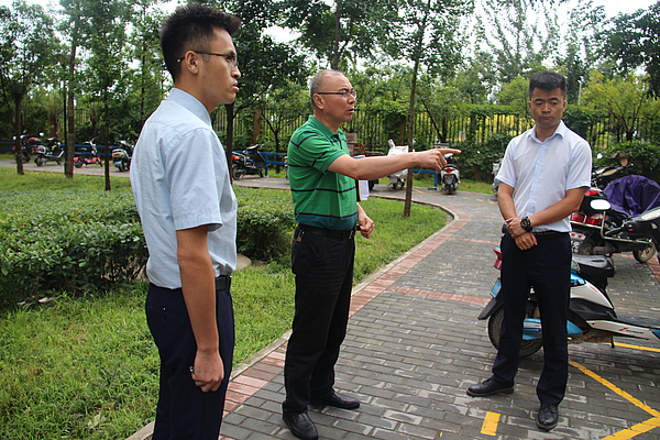 IMG_8076.JPG IMG_8076.JPG